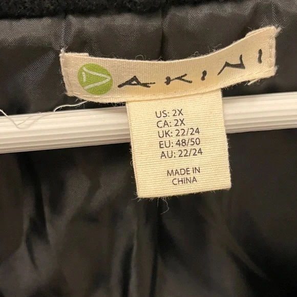 Akini Black Hooded Puffer/Sweater Jacket - Picture 2 of 5